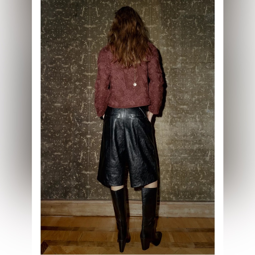 Zara FAUX LEATHER LONG SHORTS - Picture 5 of 7